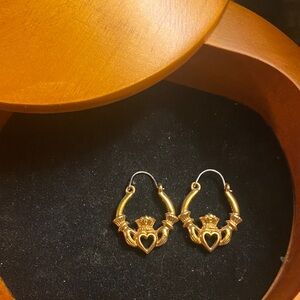 Elegant Gold Heart Hoop Earrings